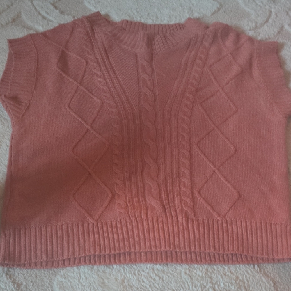 Elegant Coral Cable Knit Women's Sweater